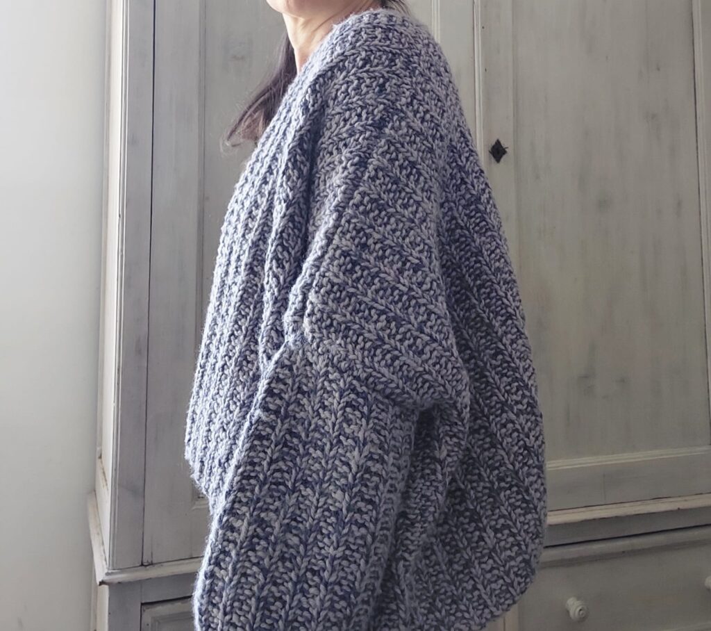 cardigan oversize in lana ai ferri